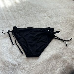 Black bikini bottoms